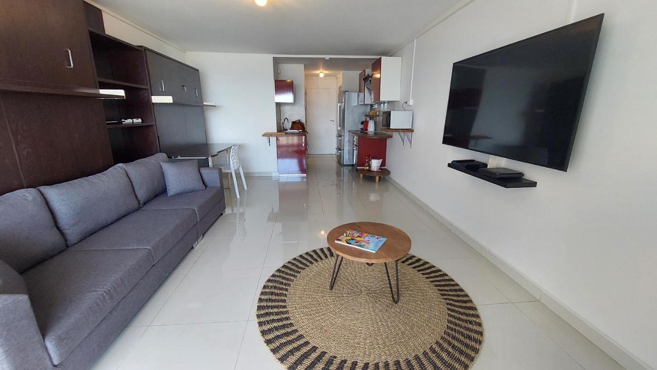 Appartement Pieds Dans L'Eau Vue Mer Acces Plage Et Piscine Marigot  Ngoại thất bức ảnh